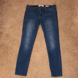 Hollister Low Rise Jean Legging